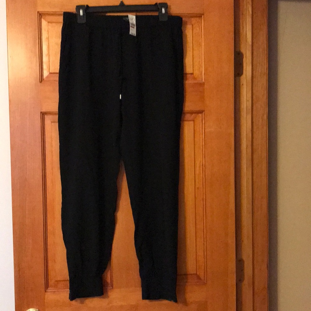 Black pants 100% rayon